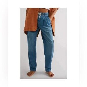 NWOT Free People We The Free Luna Denim Pull On Jean (I think is the name!)